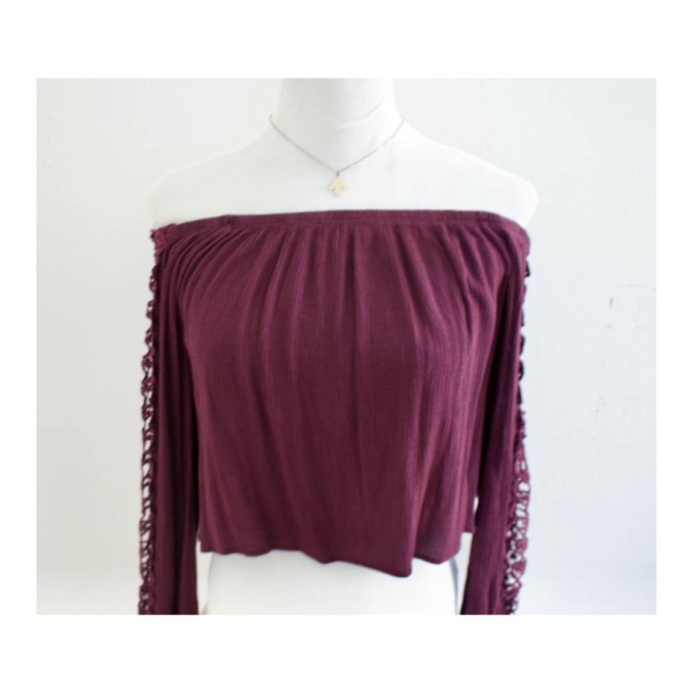 Show some shoulder Top!
